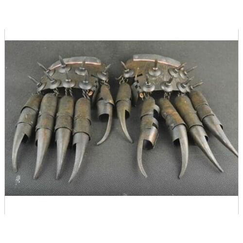 Decoration BRASS factory Pure Brass Antique Old A pair of Elaborate Old Collectibles Handwork copper weapon hand war statue