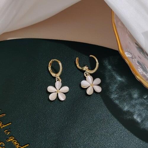 Korean Elegant Cute Opal Flower Hoop Earrings For Women Girls Fashion Metal Circle Jewelry 2021