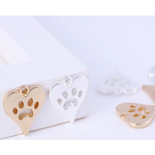 Pendant pet dog jewelry, footprint Diy necklace found the charm of metal heart-shaped jewelry making