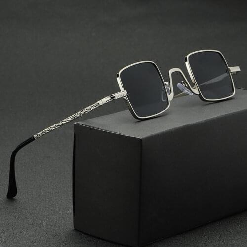 2021 New Punk Glasses Women Sunglasses Classic Metal Square Sun Mirror Brands Design Vintage Men Sun Glasses Women Uv400