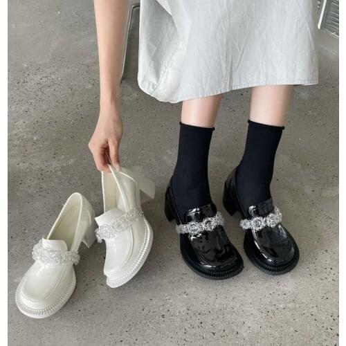 2021 new spring and autumn retro thick-heeled British style small leather shoes crystal loafers big head single shoes