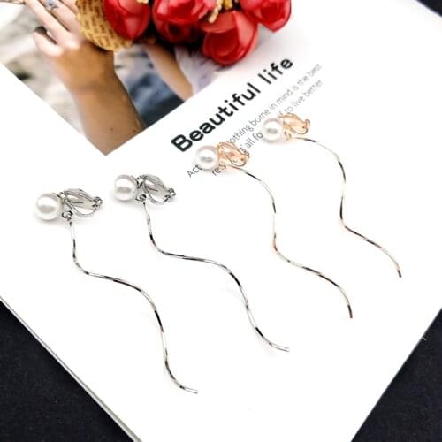 New Personality Wave Shaped Tassel Earrings Pearl Ear Clip Non Pierced Earrings for Women Cocktail Party Jewelry Ear Cuff
