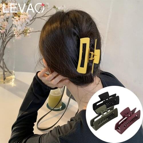 Levao New Solid Color Acrylic Hair Claw Hair Clip Ponytail Hairpin Fashion Hair Accessories Chic Headwear