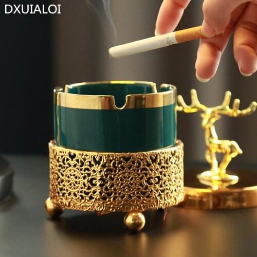 Creative household personality ashtray high-end fashion Nordic light luxury home decoration accessories modern ashtray with lid