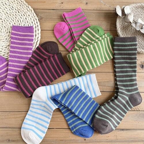 Fashion Women Socks 1 Pair New Korea Style Female Middle Tube Color Striped Casual Cotton Breathable Lady Crew Socks Cotton Sock