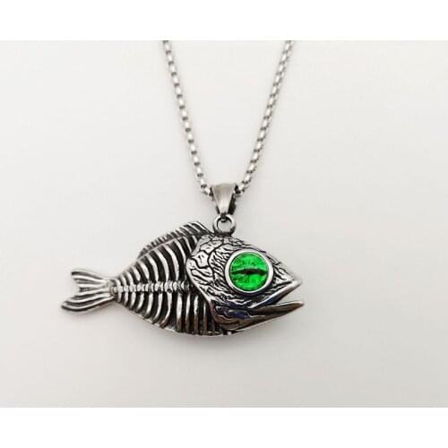 2019 new arrival Green eye Piranha Skull pendant necklace Gothetic 316L Stainless steel mechanical Piranha Skull necklace men