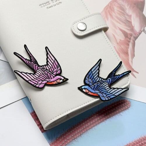 Symmetrical Swallow Clothing Embroidery Patch Chinese Style Gift Mobile Phone Box Bag Self-adhesive Green Cloth Stickers