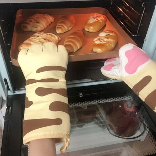 1PC 3D Cartoon Animal Cat Paws Oven Mitts Long Sleeves Microwave Heat Resistant Non-slip Gloves Cotton Baking Insulation Gloves