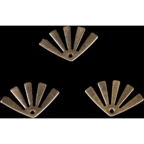 Brass mini single-hole leaf small pendant charm fan-shaped pendant ladies necklace earrings fashion jewelry making supplies