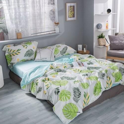 NIOBOMO Summer Blankets For The Bed