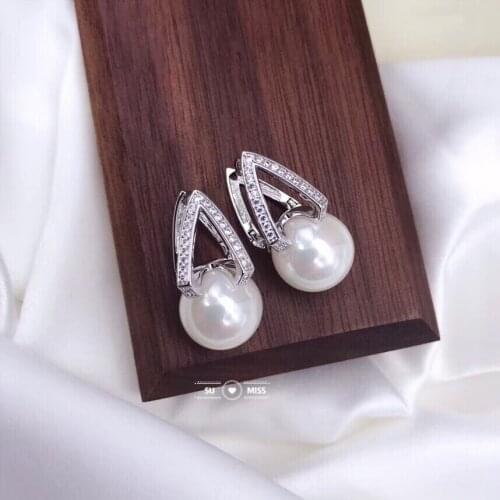 Japan and South Korea Hot Fashion Pearl Jewelry Luxury Zircon Earrings Wedding Party Wild Earring for Girls Gift Free Shipping