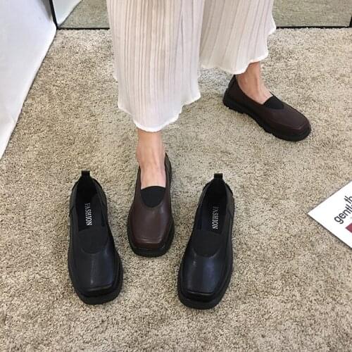 Womens shoes leather shoes British retro 2020 new spring fashion pumps