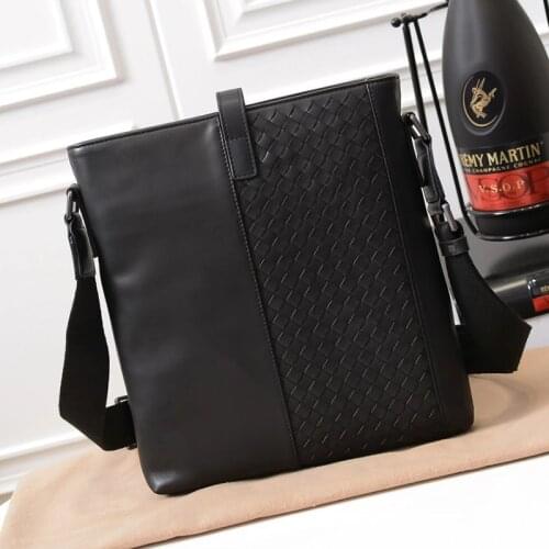 Men Shoulder Bags High Quality Luxury Woven Cowhide Genuine Leather Large Capacity Fashion Casual Designer Male Messenger Bag