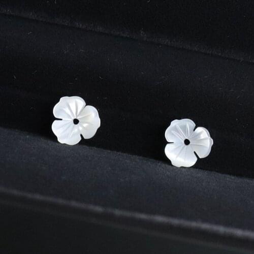 8MM 12Pcs 100% Natural Pearl Shell Three Leaf Flower Jewelry Earring Beads Jewellery Earrings Accessories Findings