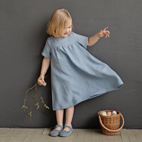 Girls round neck solid color pleated cotton and linen dress 2020 summer new Korean loose short-sleeve childrens dress TZ31