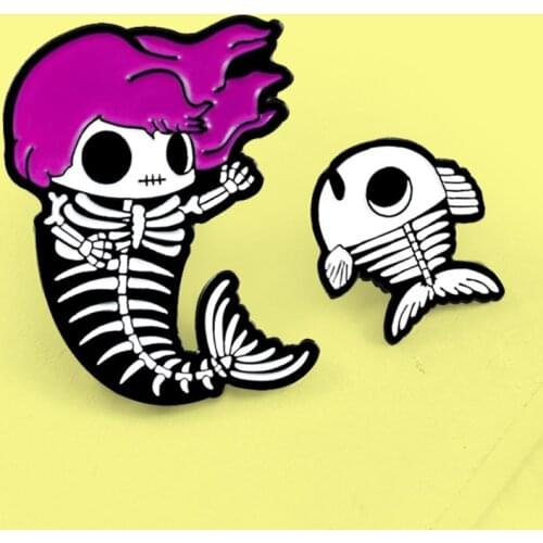 Cute Mermaid Skeleton Fishbone Brooch Zombie Pirate Mermaid Fishbone Enamel Pins Badge Fish Bones Badge Fantasy Gifts Brosche