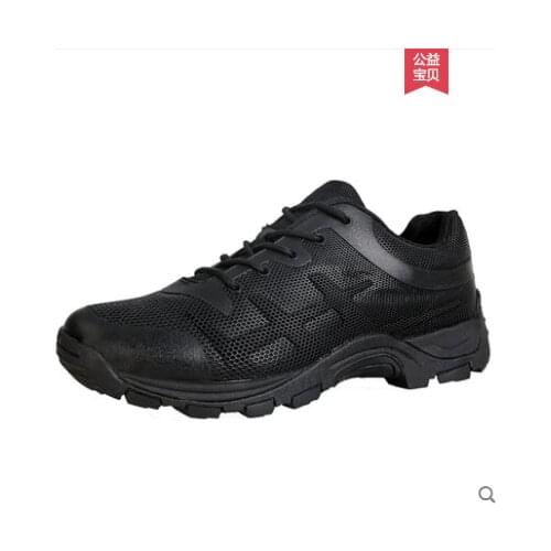 Outdoor Army Boots Low-Up Tactical Shoes Male Special Forces Ultra-Light Combat Air-permeable Mountaineering Shoes Desert Boots