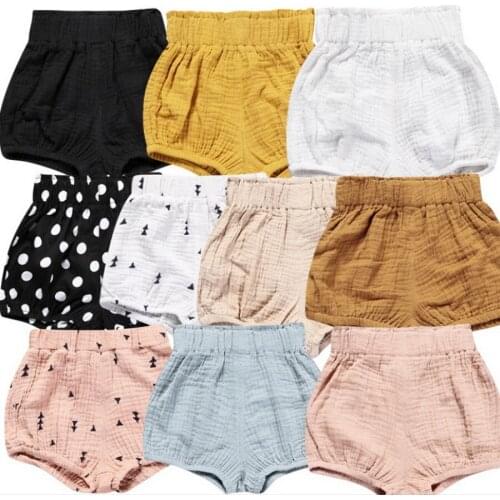 DHL 50pcs 0-5Y Newborn Baby Bloomers Shorts PP Pants Cotton Linen Solid Dot Shorts Summer Trouser Toddler