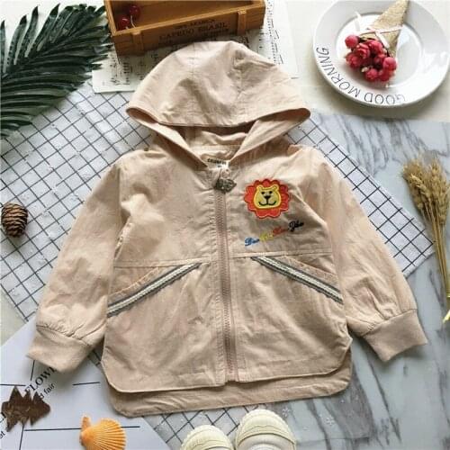 Tonytaobaby Spring New Boys and Girls Cartoon Little Lion Embroidery Hooded Trench Coat