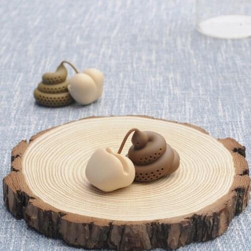 Funny Herbal Tea Bag Reusable Kitchen Tools Coffee Filter Tea Strainer Silicone Poop Shaped 1Pcs