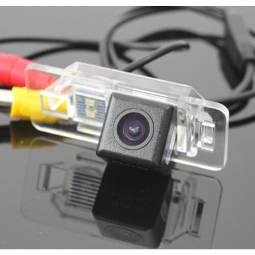 Car Rear View & Night Vision HD CCD Waterproof and Shockproof Camera for BMW 1 E82 E88