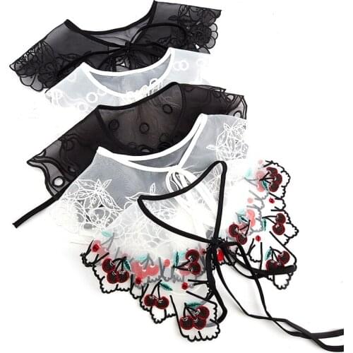 1PCS Fake Doll Collar Cloud Shoulder False Doll Collar Shirt Detachable Collar Clothe Detachable Collar Women Lace Fake Collar