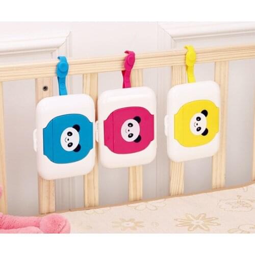 New Design Cartoon Cute Plastic Wet Tissue Outdoor Portable Transparent Nappy For Baby Travel Wipes Dispenser Case Nappy Bags