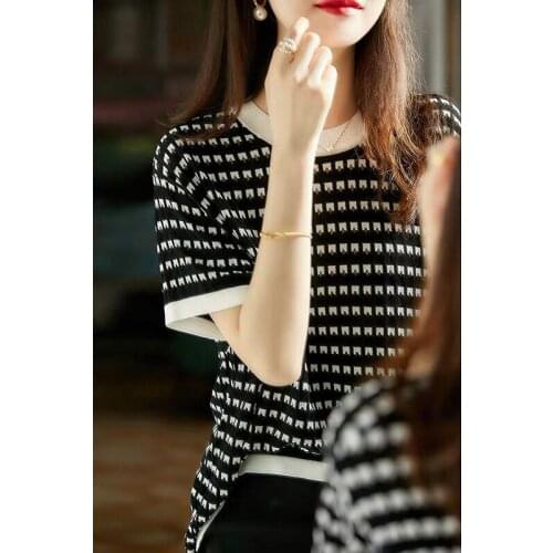 Hollow out T-shirt short sleeve summer thin side split womens round neck contrast black and white plaid top