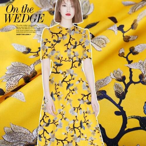 2018 new 108cm wide 19mm yellow digital printing silk stretch satin fabric summer silk clothing cheongsam fabrics fashion cloth