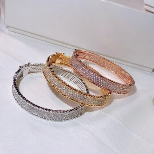 Popular hot brand luxury jewelry round bead stone bracelet round men and women banquet anniversary bracelet party wedding jewelr