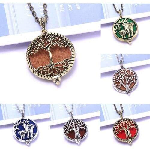 20 Styles Aroma Retro Necklace Antique Locket Pendant Magnetic Perfume Essential Oil Diffuser Locket Aromatherapy Jewelry