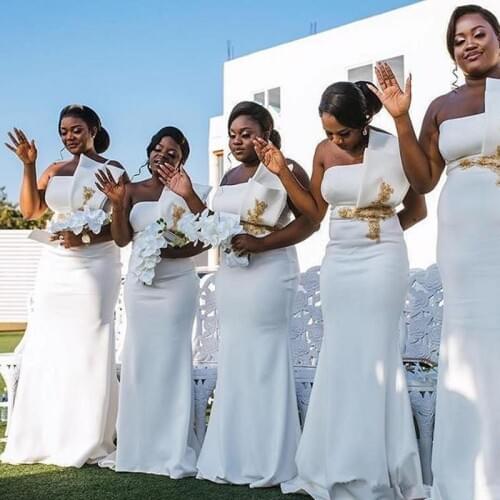 Plus Size African White Bridesmaid Dresses Strapless Pleats Gold Appliques Mermaid Wedding Guest Maid of Honor Gowns