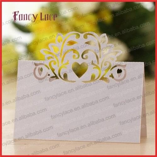 50PCS Wholesale High Quality Customized Paper Vine Place Card Laser Cut Christmas Invitation Table Seat Cards for Party Decor