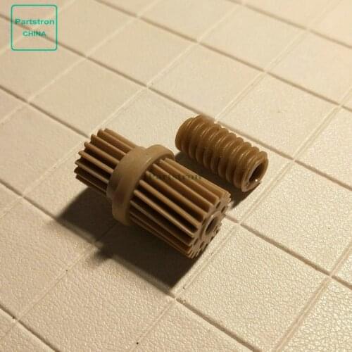 Original new Motor Gear Kit 2Pcs For use in Canon ADV 6055 6065 6075 6255 6265 8105 8095 8085 8205 8295 8285