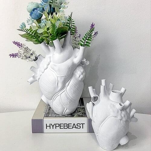 Heart-shaped Vase Crafts Resin Flower Pot Statue Vase Anatomy Creative Desktop Decoration Home Living Room Balcony Decoration
