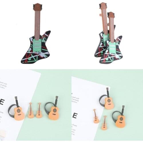 2pcs Dollhouse Miniature Guitar Bess Accessories Dollhouse Miniature Instrument Part for Home Decor Doll Accessories