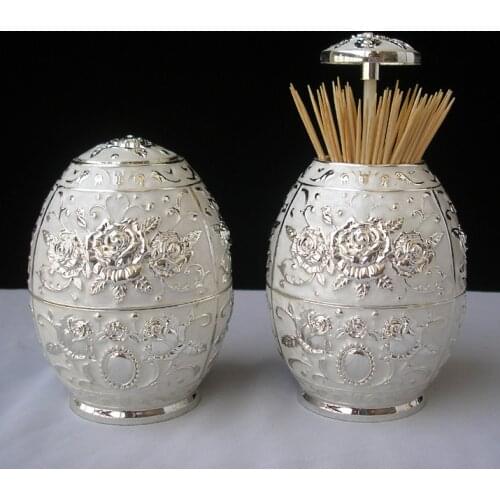 Theuphela Table Decorations