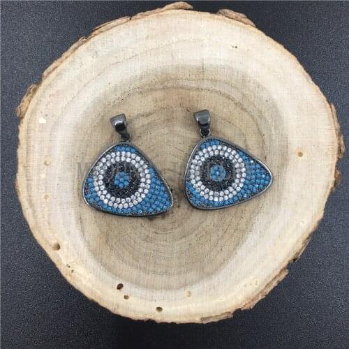 MY0695 Triangle Micro Pave Zirconia Blue Turquoises Charm Evil Eye Pendant With Gun Black Edge and Bail For Bracelet Making