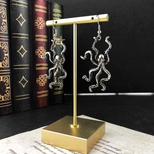 VAMGOTH Dangle Earrings