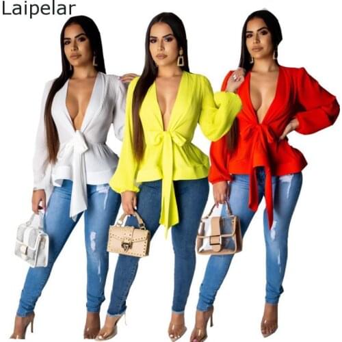 2020 Womens Fashion Top Chiffon Shirt Lantern Sleeve V-Neck Pleated Sexy Top Casual Temperament Autumn Top