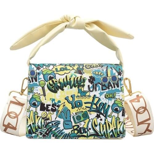 Summer 2021 Korean version of the wild one-shoulder ins net red graffiti bow cute small square bag fashion casual messenger girl