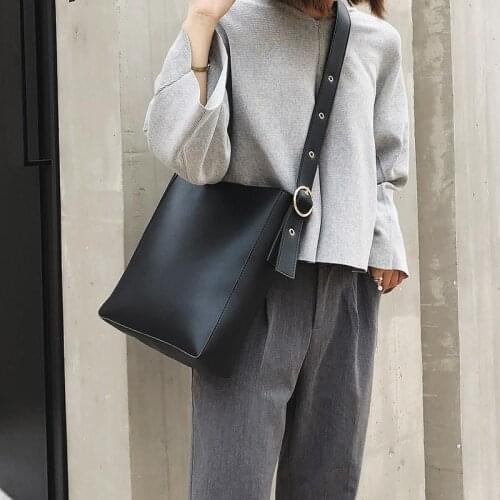 New Fashion Pu Leather Bags For Ladies Casual Solid Large Capacity Bucket Composite Bags For Women Simple Vintage Messenger Bags