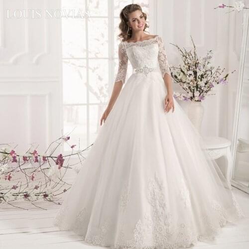 Louis Novias Lace Wedding Dress Half Sleeve Fairy Embroidery High Quality and Elegant Beading Belt Dress Full Dress Dream Prince