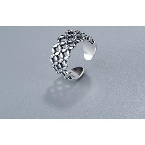 Personality Vintage Silver Color Hollow Rings For Women Fashion Retro Antique Rings Bridal Wedding Jewelry Anillos