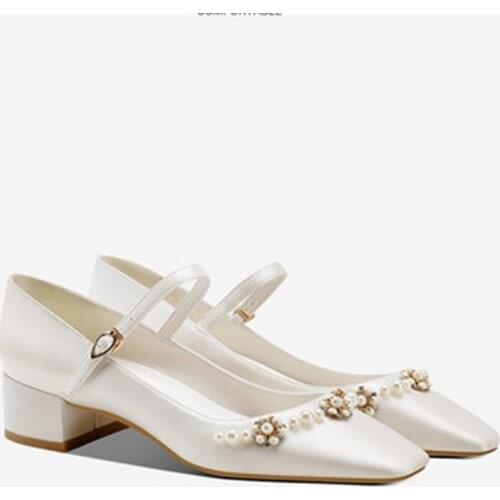 2021 spring pearl party dress shoes large size simple white bridal wedding shoes thick heel low heel shallow mouth womens shoes