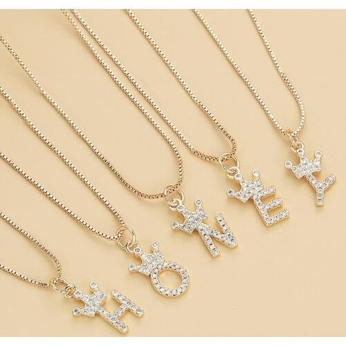 New Arrival Fashion Golden Crown 26 Letter Pendant Necklace For Woman Initial Letter Pendant Necklace Personality Trendy Jewelry
