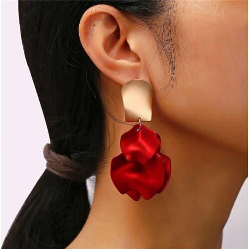 LIMARIO 2021 New Arrival Vintage Women Dangle Earrings Sexy Rose Petal Long Tassel Earrings Female Korean Jewelry Red Earrings