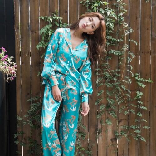 Spring and Autumn Simulation Silk Household Clothes Long Sleeve Turn-down Collar Pajama Set Loose No Bondage Pyjamas Sleepwear