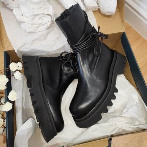 2020 New Black Soft Leather Women Ankle Boots Back Lace-up Thick Sole Platform Shoes Woman Short Booties Ladies Motarcycle Boots