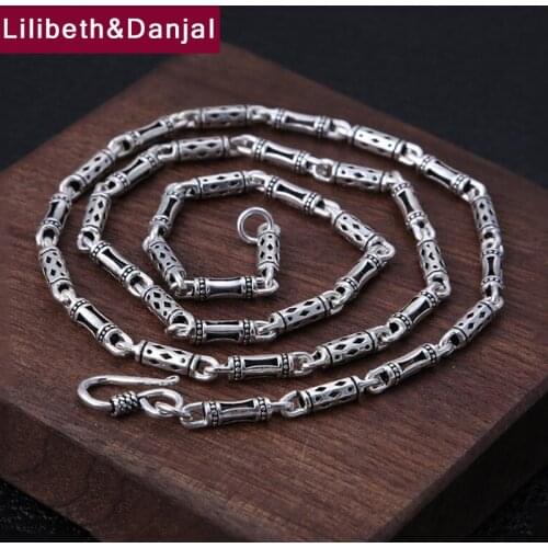 Lilibeth&Danjal Chokers On The Neck